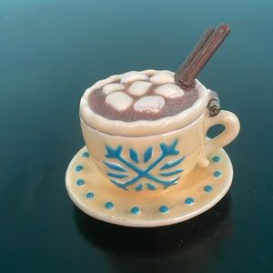 Monet 2011 keepsake - snowflake mug with hot cocoa, marshmallows, cinnamon stick